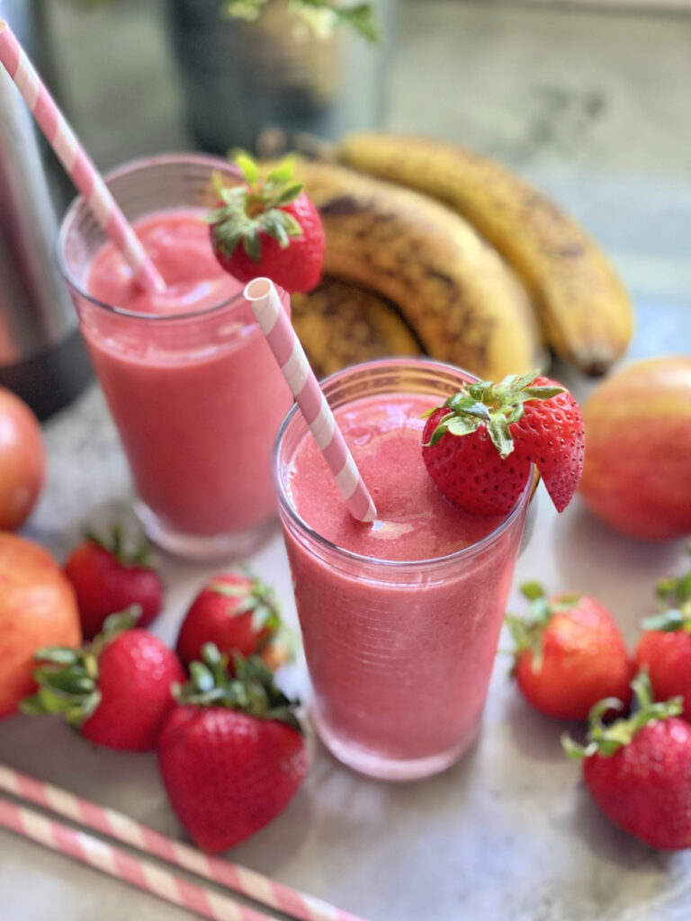 Strawberry Banana Smoothie Katies Cucina 1639