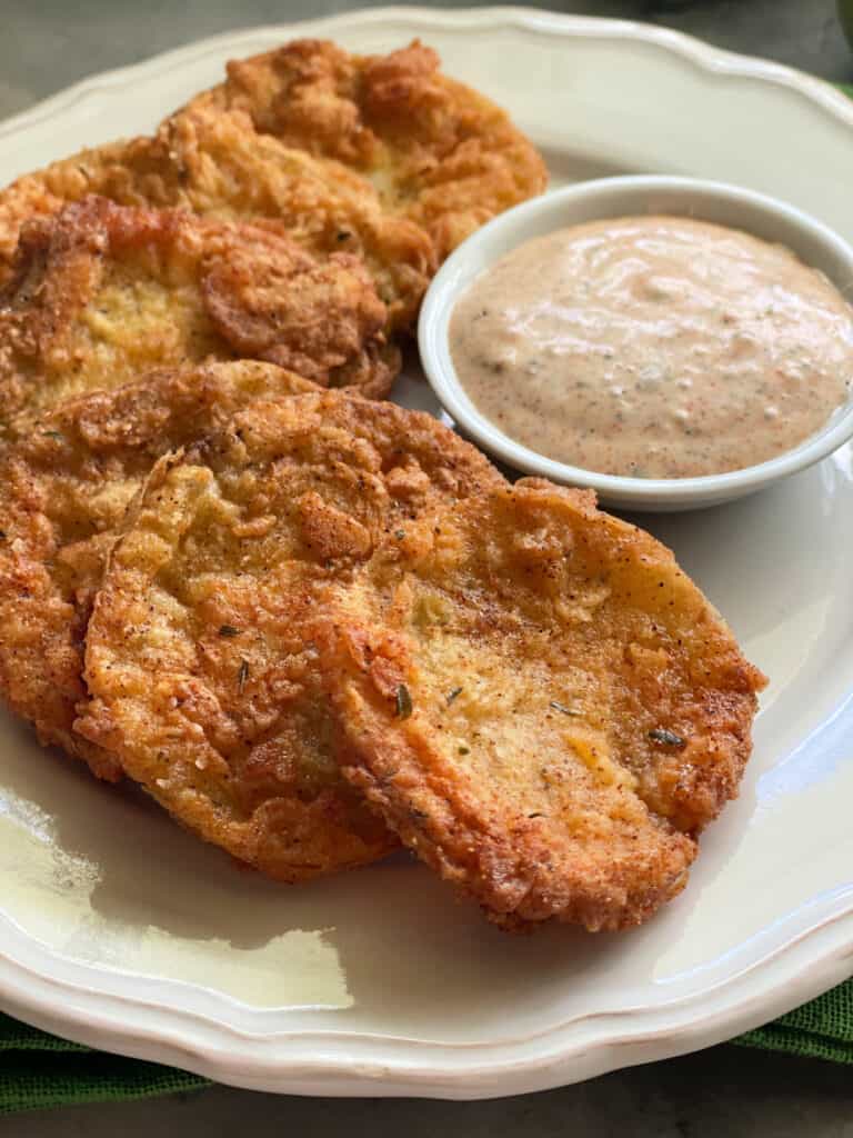 Fried Green Tomatoes with Cajun Ranch Dipping Sauce - Katie's Cucina